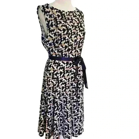 Haani Sleeveless Fit & Flare Dress Size XLP  Black White Brown Stretch Career - Picture 2 of 8